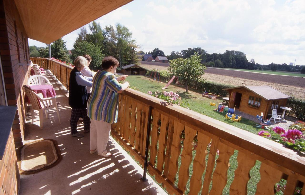 Ferienhof Meyer Landhotel Petershagen Εξωτερικό φωτογραφία